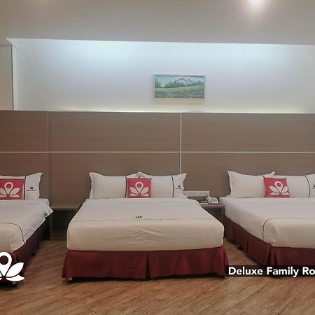 Zen Rooms Ambassador Residence Bintulu Exterior foto
